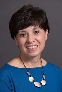 Lils Headshot-1